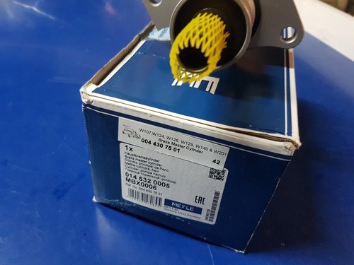 Mercedes W107, W124 - W129 & W201 Brake Master Cylndr- 004 430 75 01, 0044307501 - Picture 9 of 10