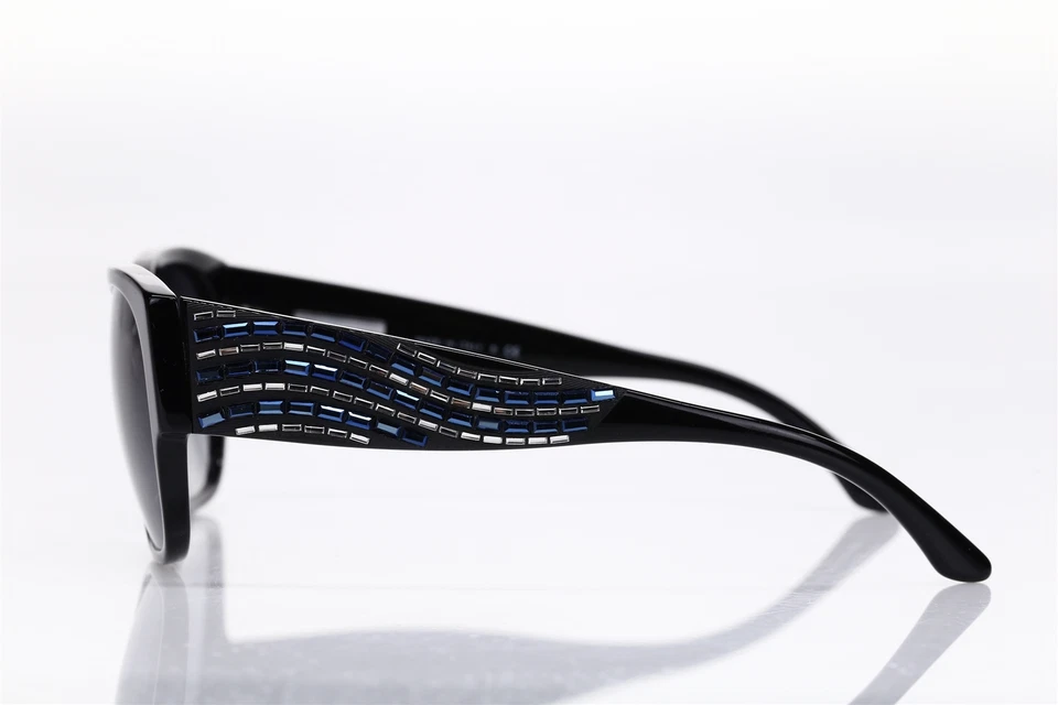 Gafas de sol para mujer GIORGIO ARMANI negras 'AR8014B' con joyas 141468 Foto 4 de 4