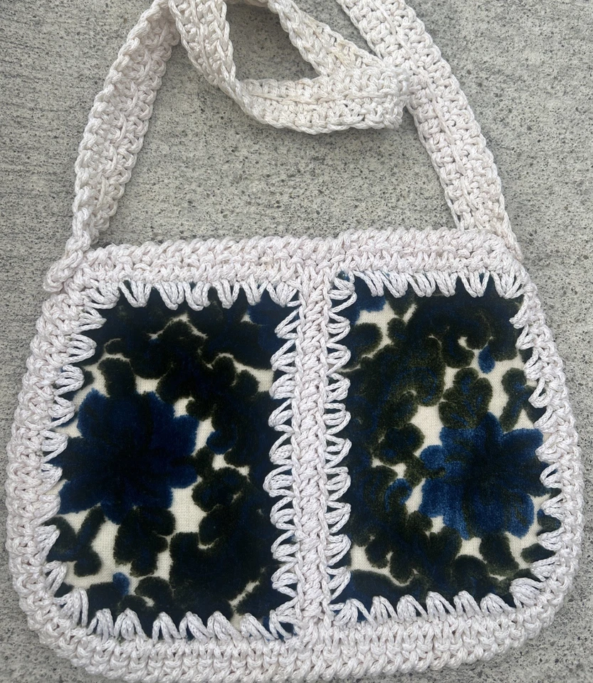 Cartera Bandolera Vintage Sears Roebuck Hecha en Japón Crochet y Terciopelo Foto 3 de 4