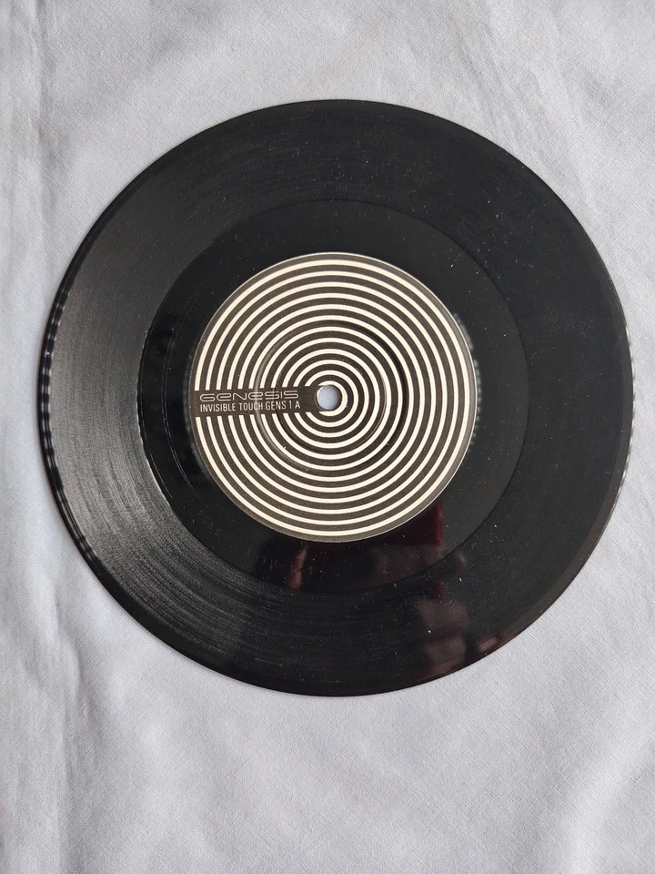 GENESIS "INVISIBLE TOUCH" 1986 7" VINYL SINGLE IN A PICTURE SLEEVE - Image 4 of 4