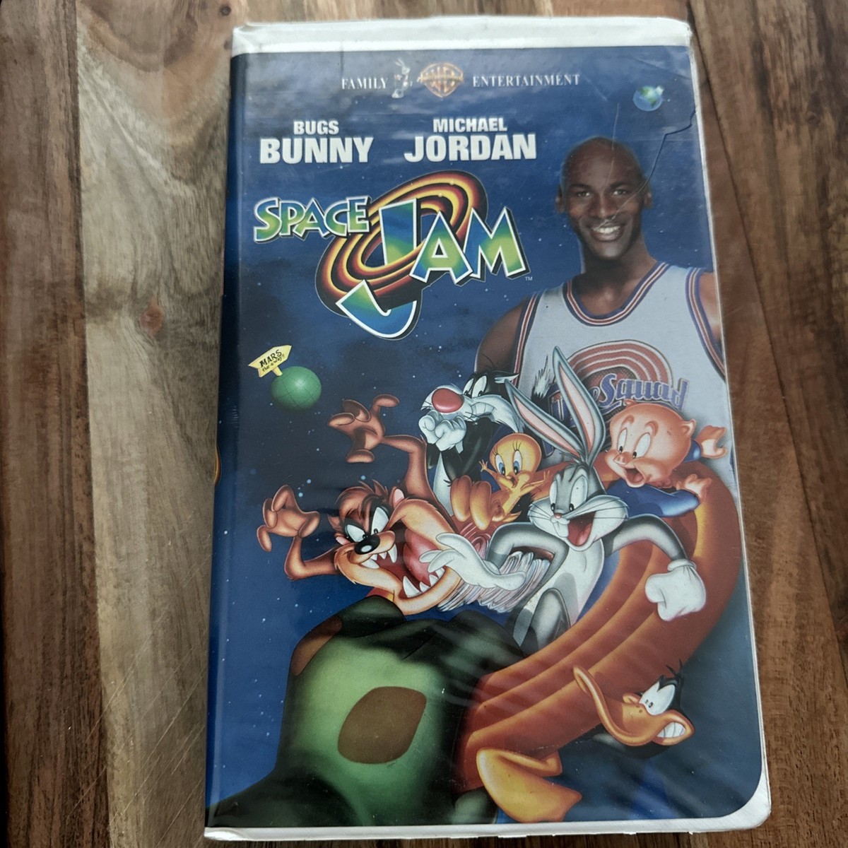 Space Jam Michael Jordan Basketball Movie 1996 VHS, Looney Tunes