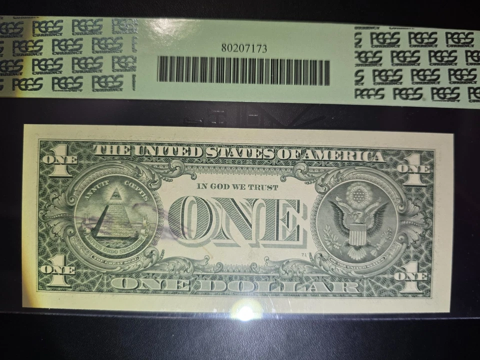 Fr 1933 F 2006 $1 Low serial courtesy Autograph Peter Treglie - Image 4 of 4