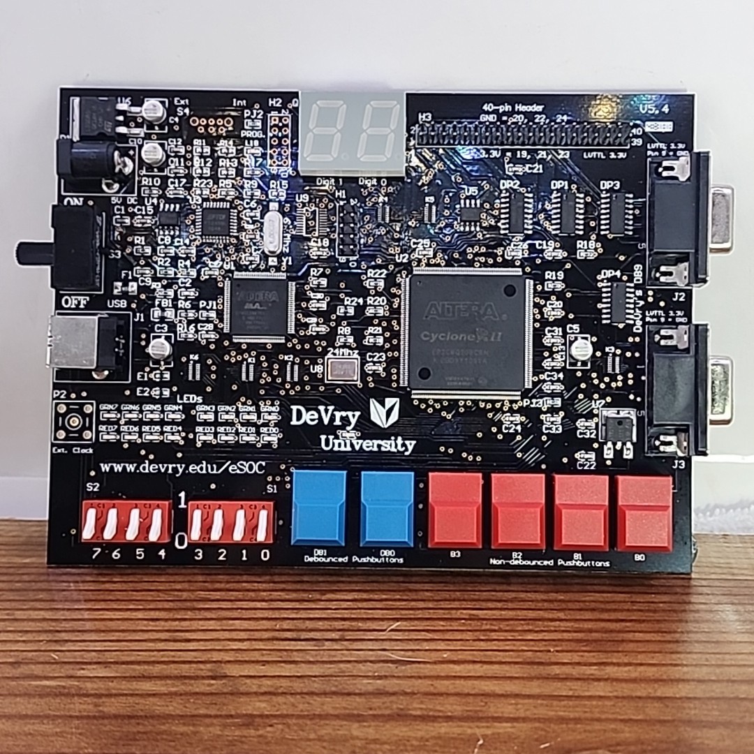 Altera Cyclone II FPGA Dev Board EP2C8 DeVry University Quartus II