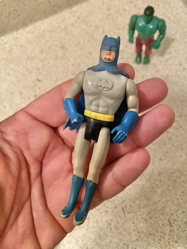 Vintage MEGO Pocket Heroes Marvel DC Action Figures Hulk Batman + Corgi Penguin - Picture 3 of 17
