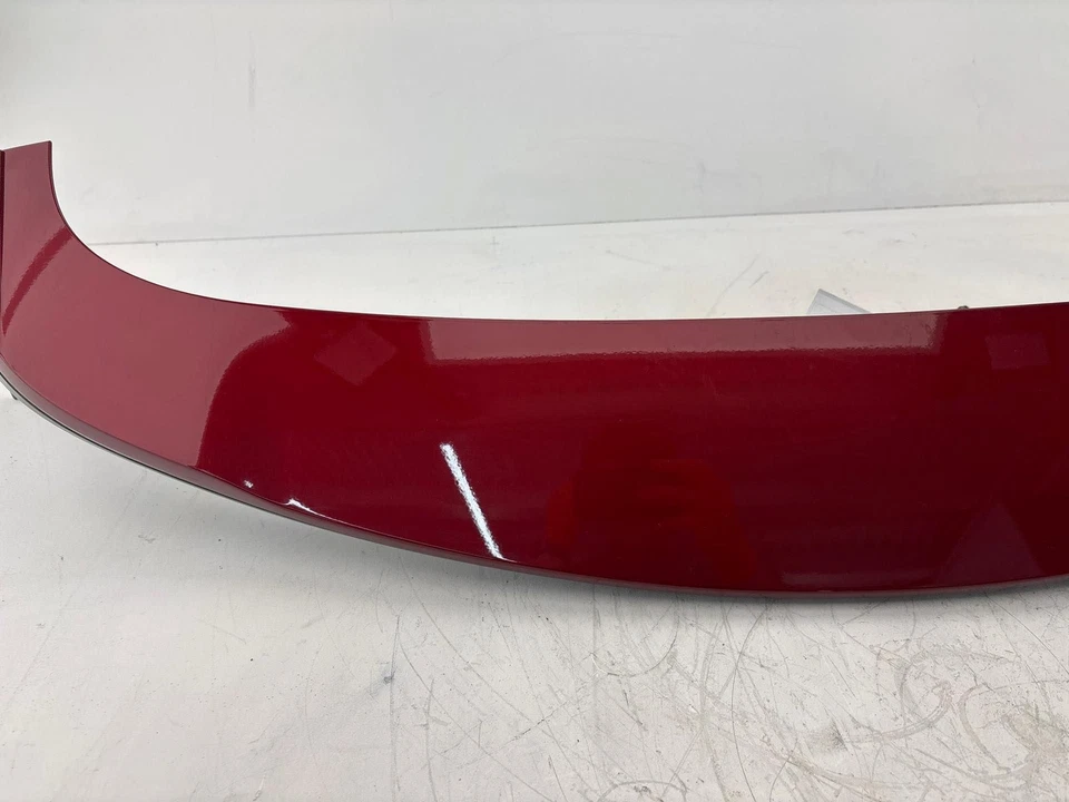 Alerón superior puerta levadiza trasera Buick Enclave 2018-2024 OEM 84679998 Foto 3 de 4