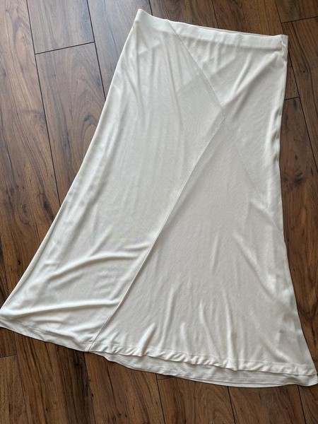 Women Filippa K Skirt Beige Tencel 38 / M / 46