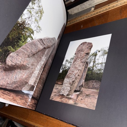 Sean Kernan / Darrell Petit In Stone - 2008 HC Signed: Quarry Sculpture Rock Art - Imagen 5 de 5