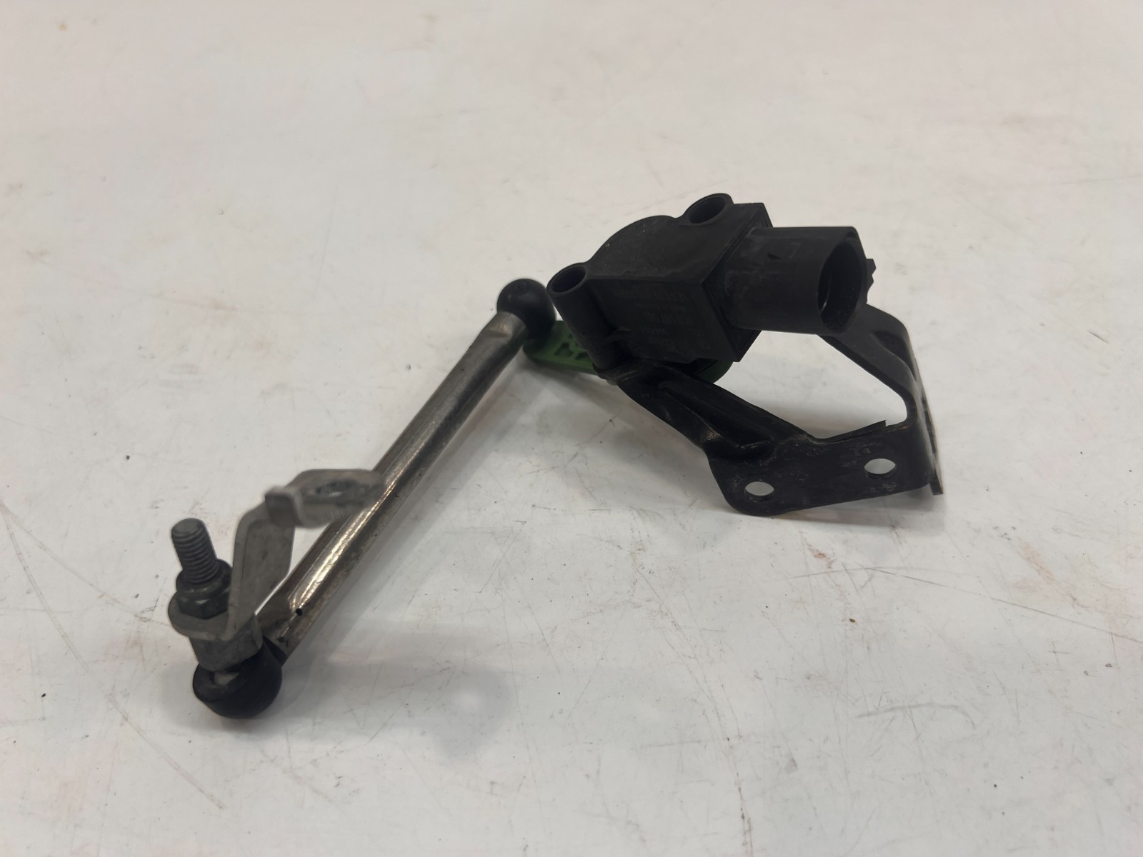 LAMBORGHINI AVENTADOR LP740 FRONT LEFT CONTROL ARM LIFTING SENSOR OEM 470941273A