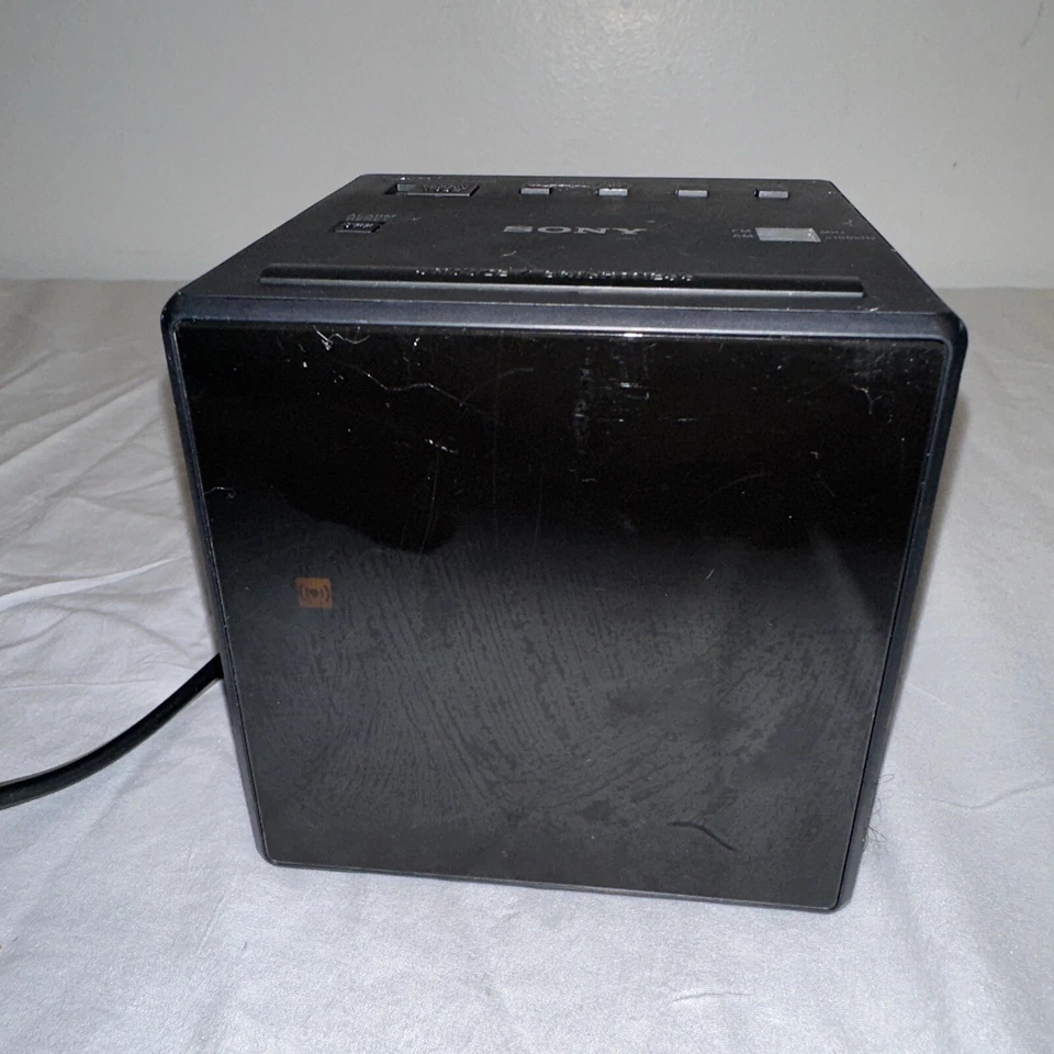 Sony Clock Radio Model ICF-C1T AM FM Dual Alarm Clock Radio Tested Working CLL - Image 3 of 4