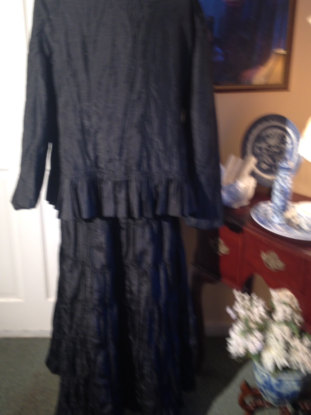 TALLY TAYLOR PARIS ROME CRINKLE BLACK TWO PIECE SKIRT SET-SIZE12-STUNNING STYLE!