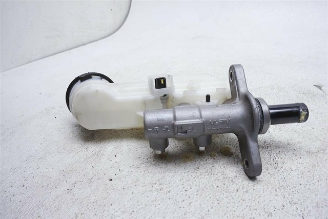 2017 2018 2019 Honda Civic 5DR Brake Booster master cylinder 46101-TGG