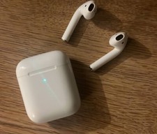 Apple AirPods 1st Generation In-Ear Headsets with Charging Case - White