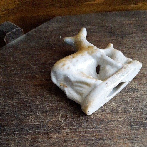Vintage Glass Deer and Fawn Figure 2" Long Unmarked - Picture 14 of 24
