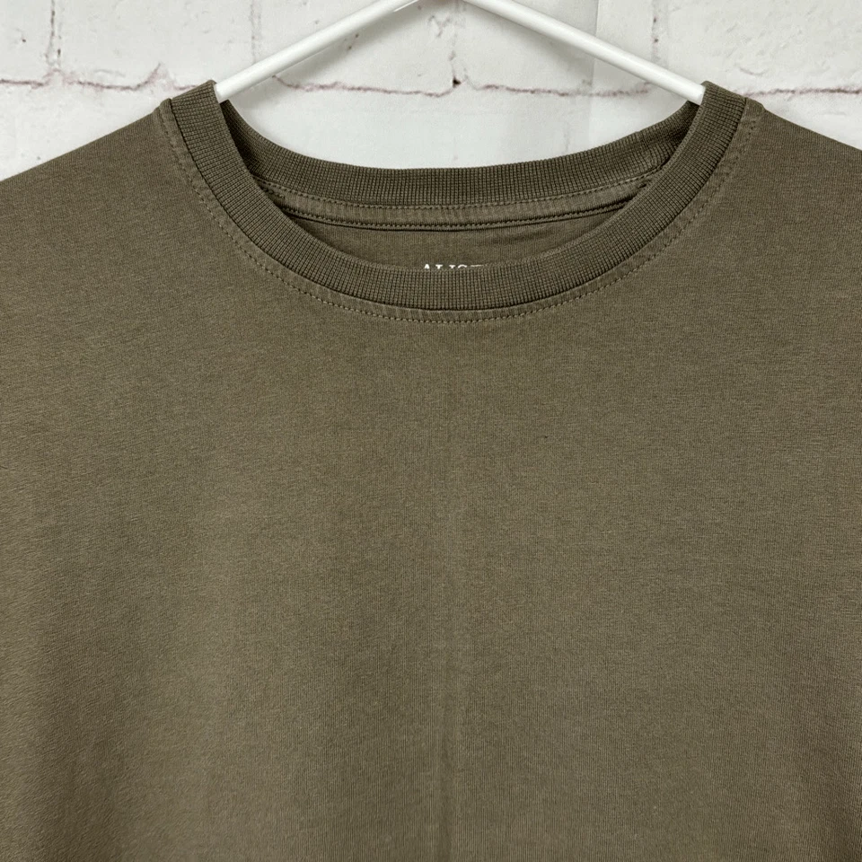 Camisa Austin Clothing Co Para Hombres Mediana Manga Larga Calce Clásico Camiseta Cuello Redondo Verde Foto 2 de 4