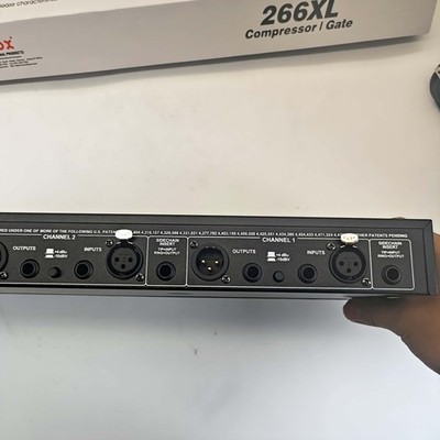 266xs dbx Dual Channel Compressor Gate Dynamics Processor w/ Side
