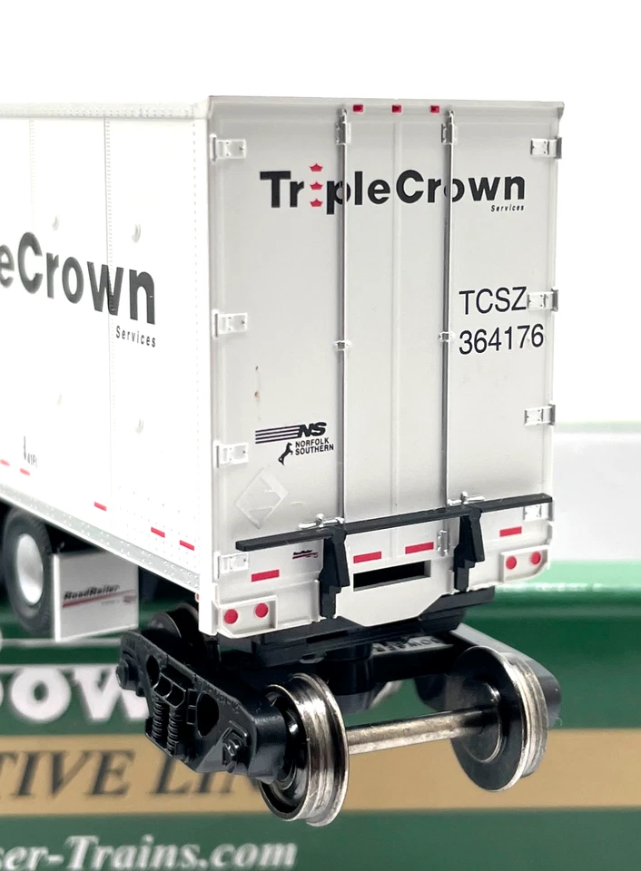 HO BOWSER 40830 53' DURAPLATE ROADRAILER TRIPLE CROWN # 364176 MEDIUM LOGO - Image 2 of 2