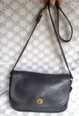 Vintage Coach 9790 Black Leather Crossbody City Bag Purse for sale