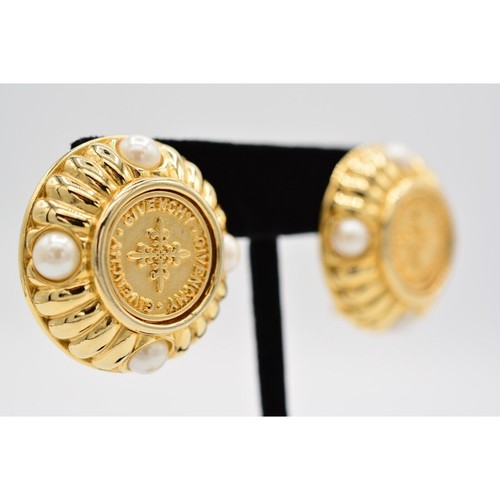 Givenchy Vintage Coin Clip On Earrings Logo Gold Chunky Pearl Signed 1980s BinAG - 第 4/12 張圖片