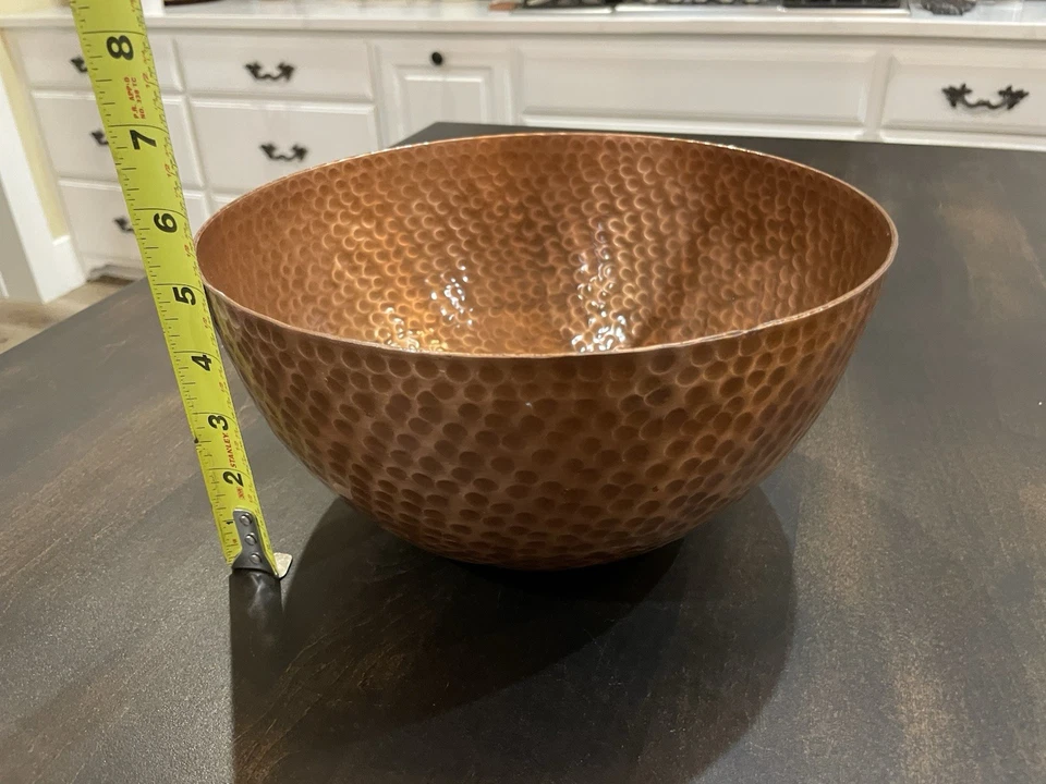 Шикарная кованая медная металлическая чаша с круглой золотой отделкой 10 дюймов б/у в отличном состоянии B01 - Изображение 4 из 4