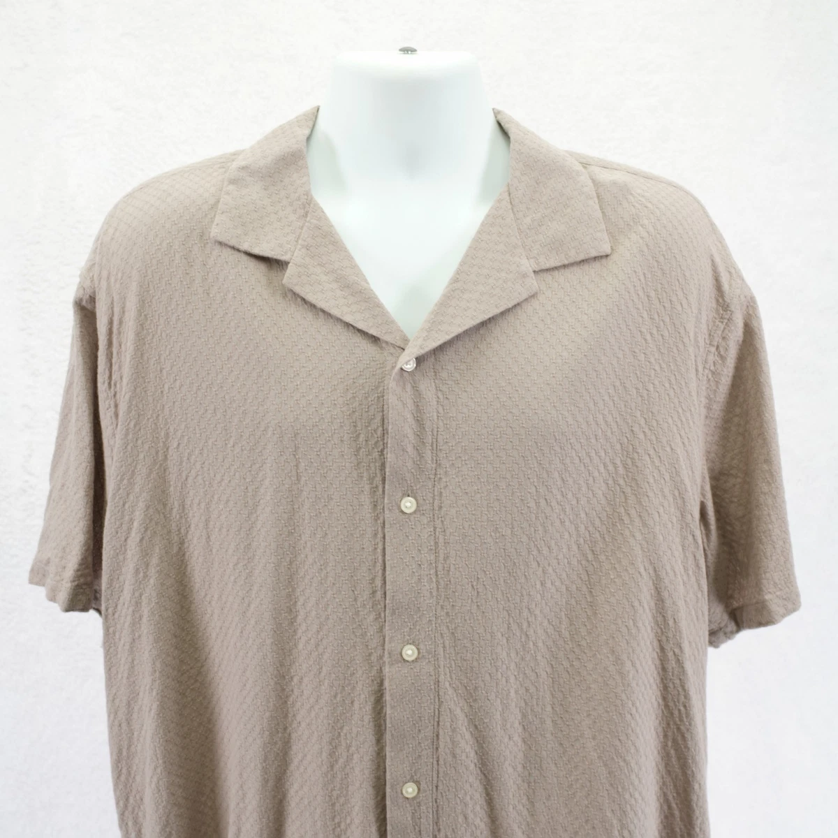 dockers dress shirts Dockers Mens XL Dress Shirt Classic Fit Stain Defender Plaid Button-Do main image 0