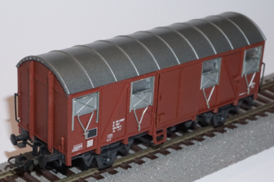 wagon STEF de marque ??? tout métal ho 1 87 ancien roco fv pocher