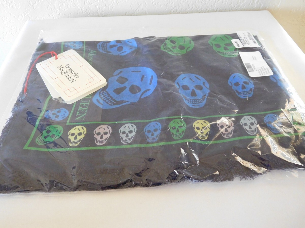 VIP【関税送料無料】希少 ALEXANDER MCQUEEN NAVY BOSCH SCARF s-l1200.jpg