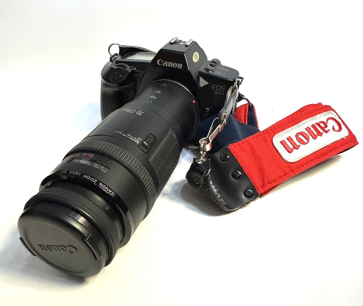 Canon EOS SLR 650 Film Camera 35mm Canon Zoom Lens 70-210mm