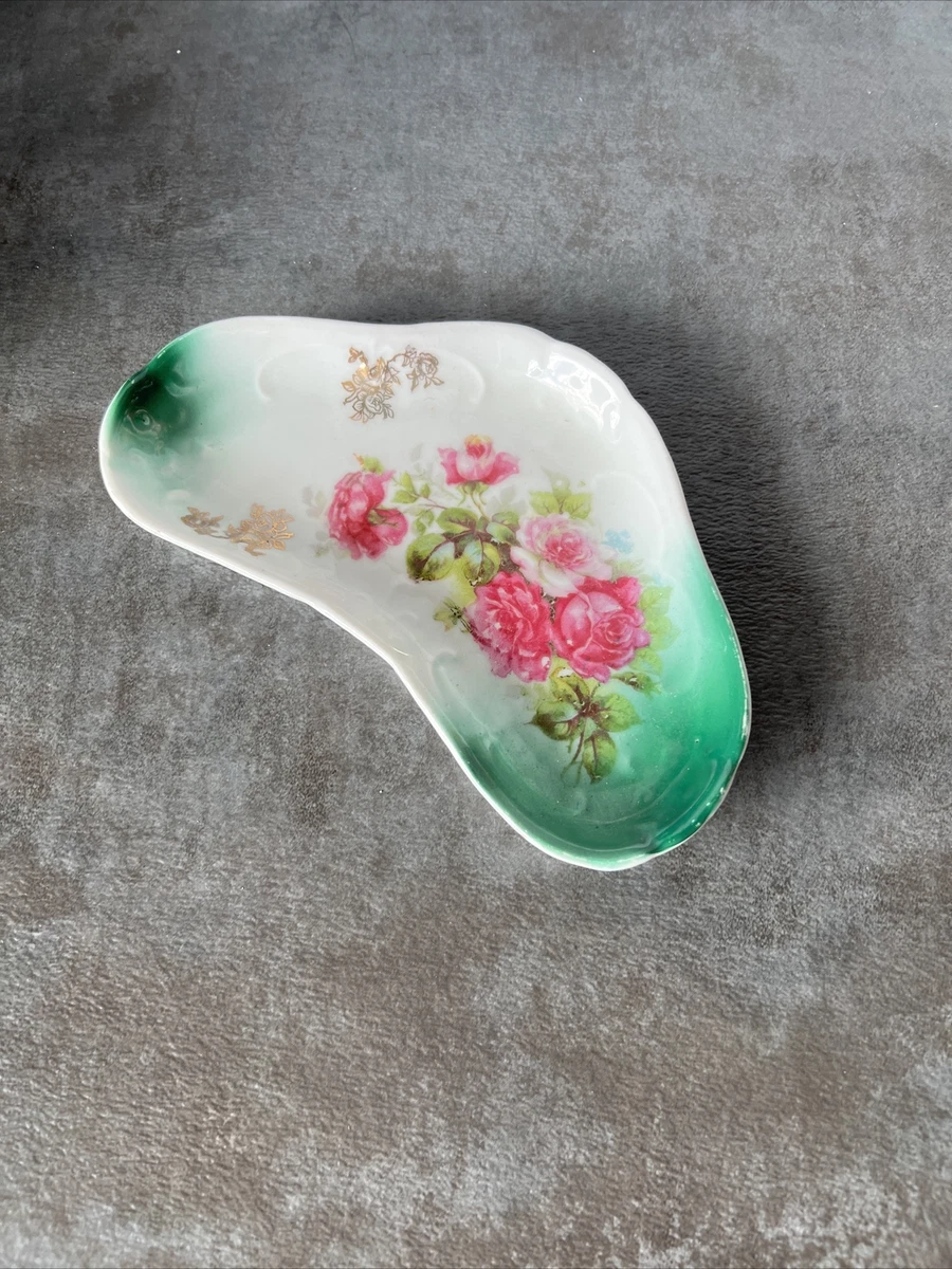 Iridescent dinnerware top