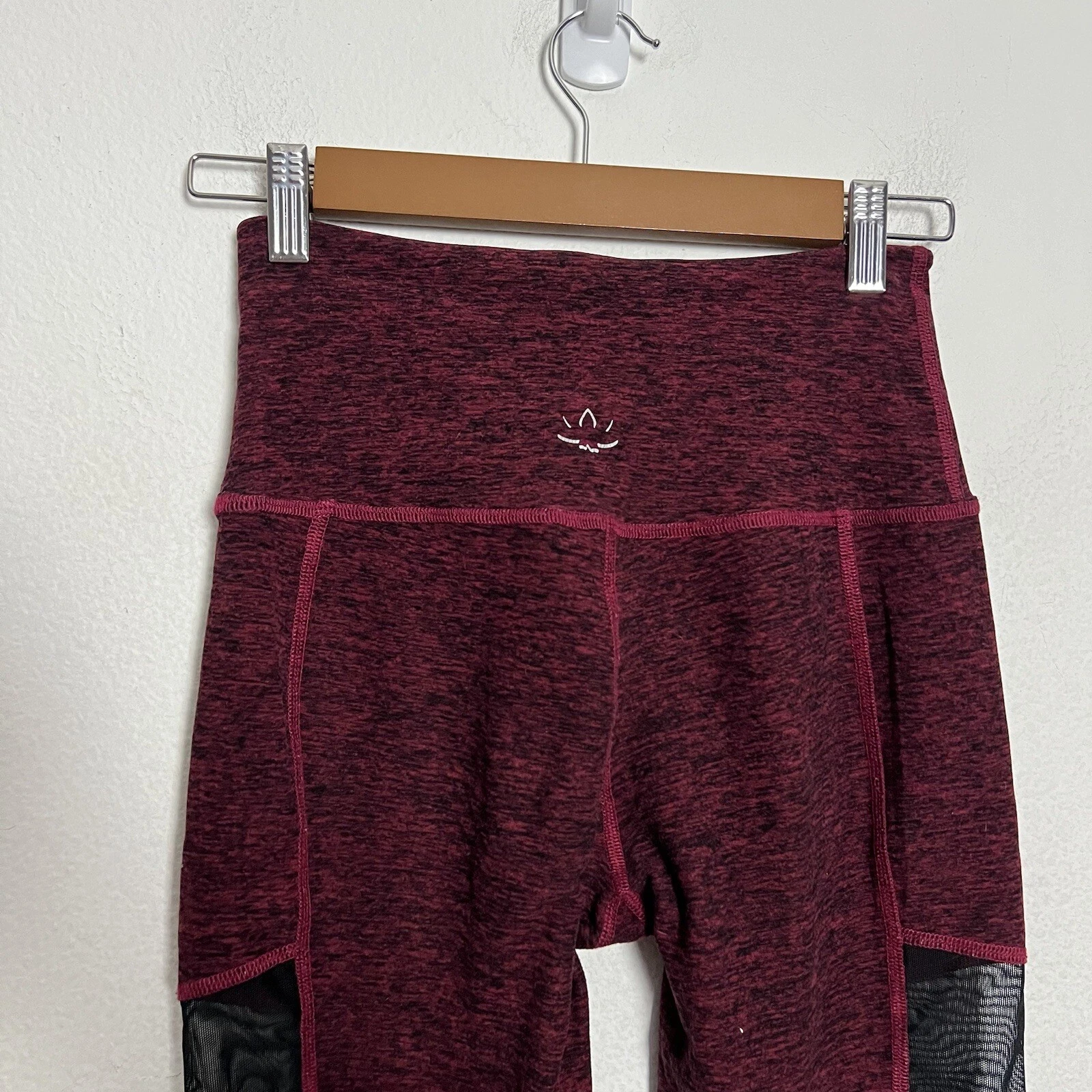 beyond-yoga iconic spacedye mesh high waisted leggings