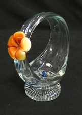 Art Glass Basket               Sh51