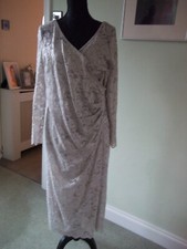 GINA BACCONI STUNNING LIGHT GREY / SILVER SPARKLE WRAP DRESS SIZE UK 24 RRP £200