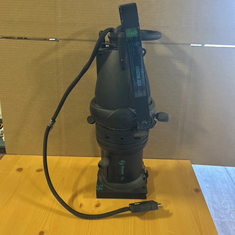 Strand Lighting SL Series Spotlight #36 11341 - Image 3 of 4