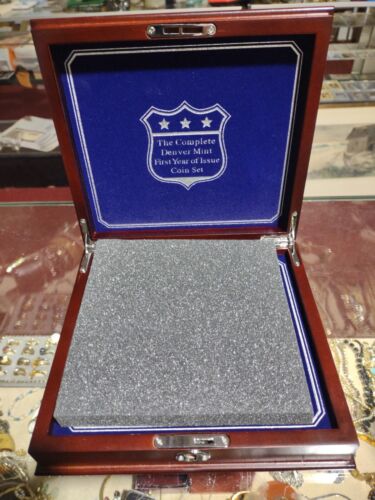 BOXED SET DANBURY MINT Complete FIRST Year Coin Set DENVER MINT - Picture 2 of 10