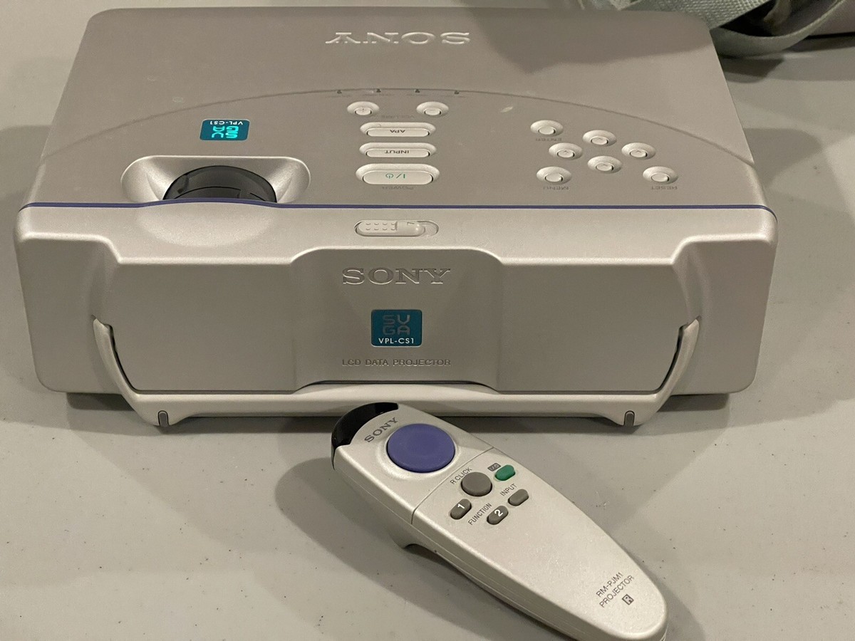 Sony VPL-CS1 SuperLite 3LCD Projector SVGA Portable w/Accessories