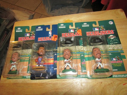 GROUP 4 1996 Collectibe Headliners Karl Malon Jazz & Barry Bonds Figure MOC