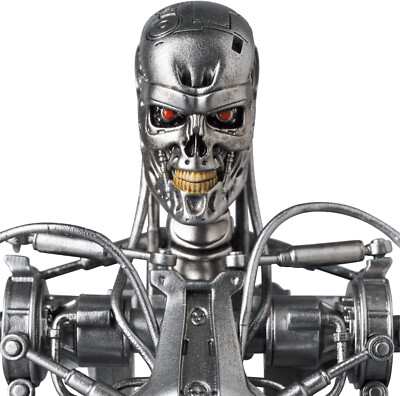 MAFEX 206 TERMINATOR 2 エンドスケルトン　フィギュア 100% Original MAFEX No.206 MAFEX ENDOSKELETON (T2 Ver) Spot