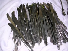 #PR Dinner Knives Stainless Steel Flatware Mixed Mismatch Patterns - Lot of 50