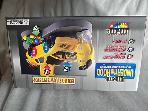 M&M MM UNDER THE HOOD CANDY DISPENSER NASCAR RACE CAR Limited Edition - Picture 3 of 6