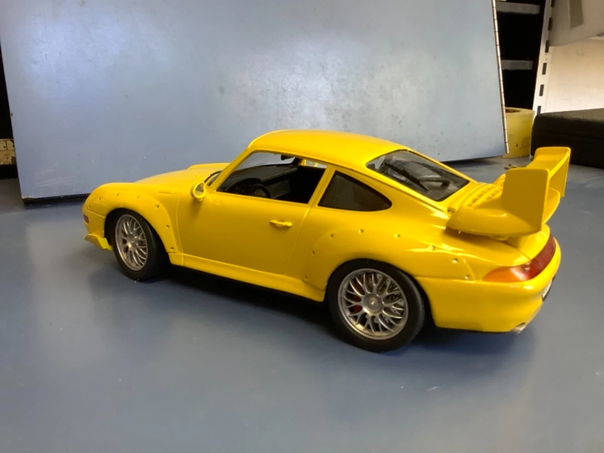 ANSON レーシング ポルシェ 911 GT2 1/18 ミニカー-