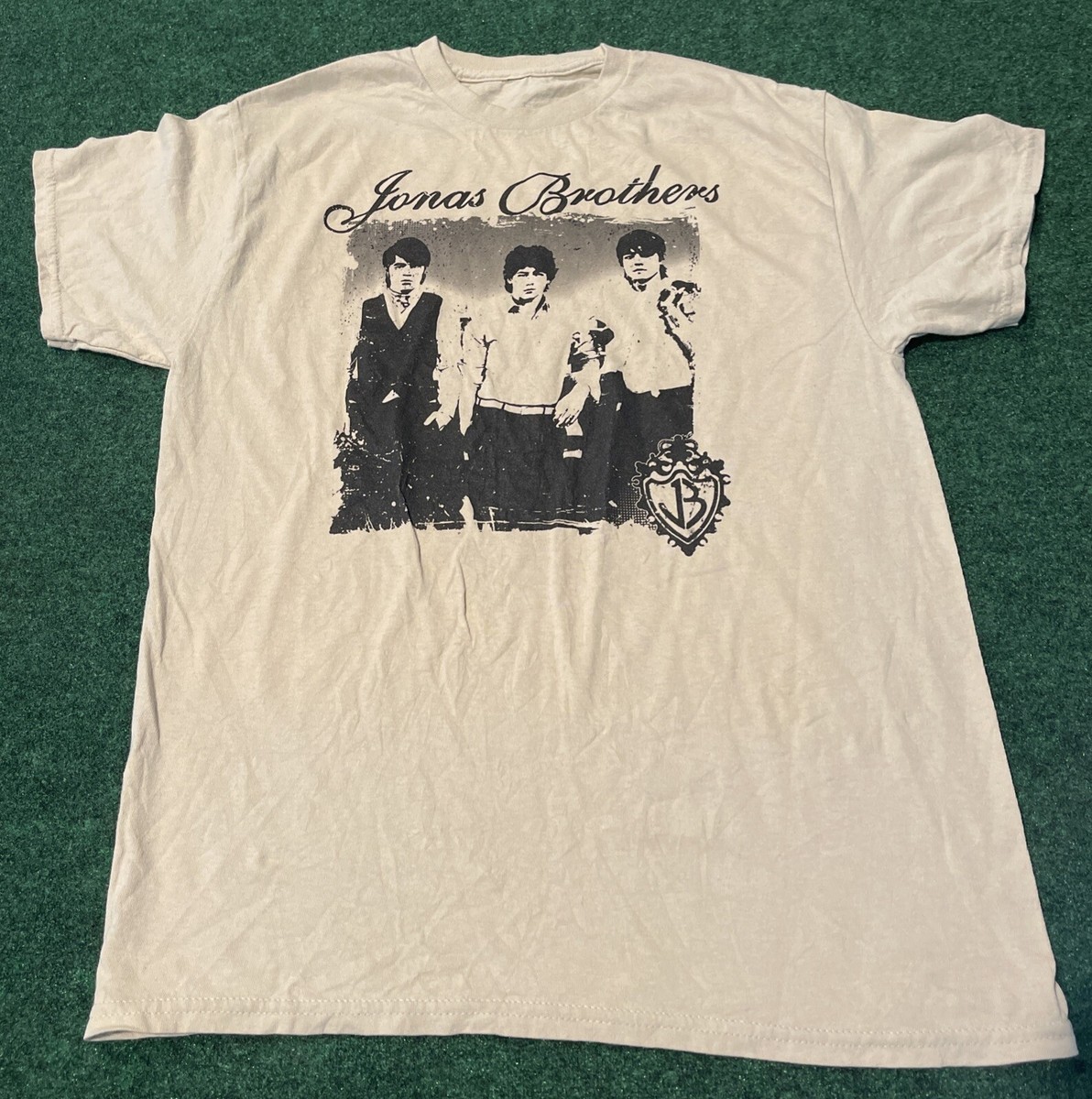 Jonas Brothers Vintage T-Shirt Album Cover Graphic No Tag
