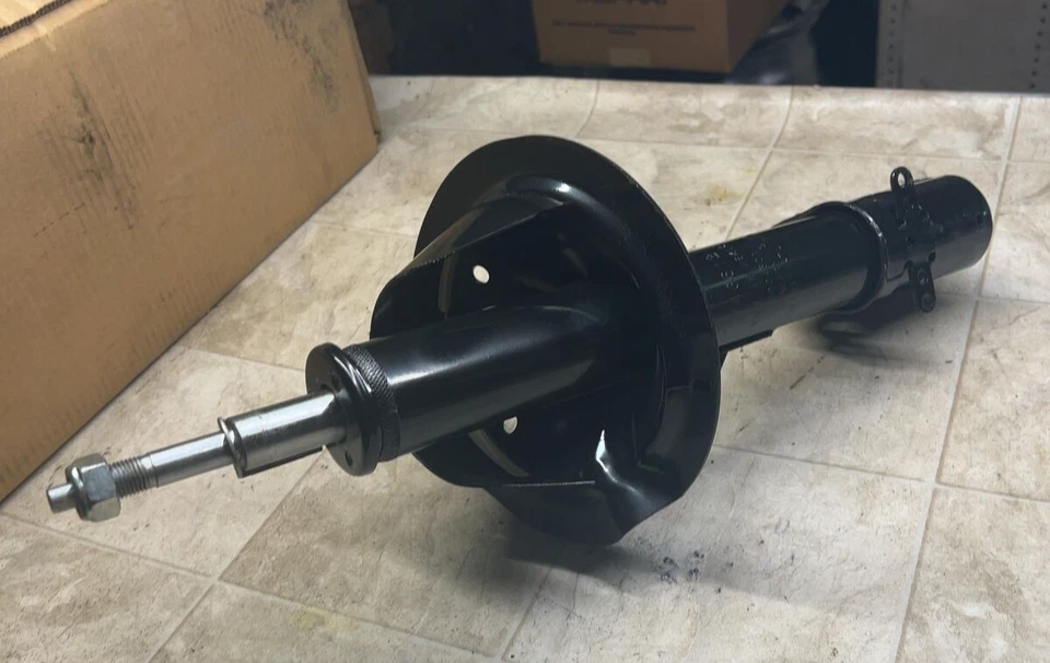 CARAVANA VOYAGER TOWN & COUNTRY 1991-1995 montaje de puntal delantero nuevo Mopar OEM Foto 4 de 4