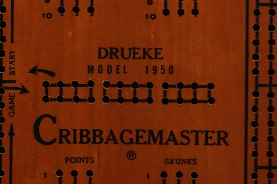 Tabla de cuna de madera Drueke Cribbagemaster modelo de tres pistas 1950 Foto 2 de 4