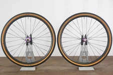 BERD Sparrow Industry Nine Solix PolyLight Tubeless Carbon Disc Wheelset 11
