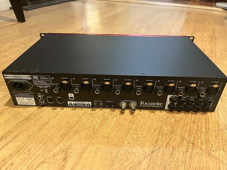 Focusrite Clarett 8preX - PERFECT WORKING CONDITION - Image 3 of 4