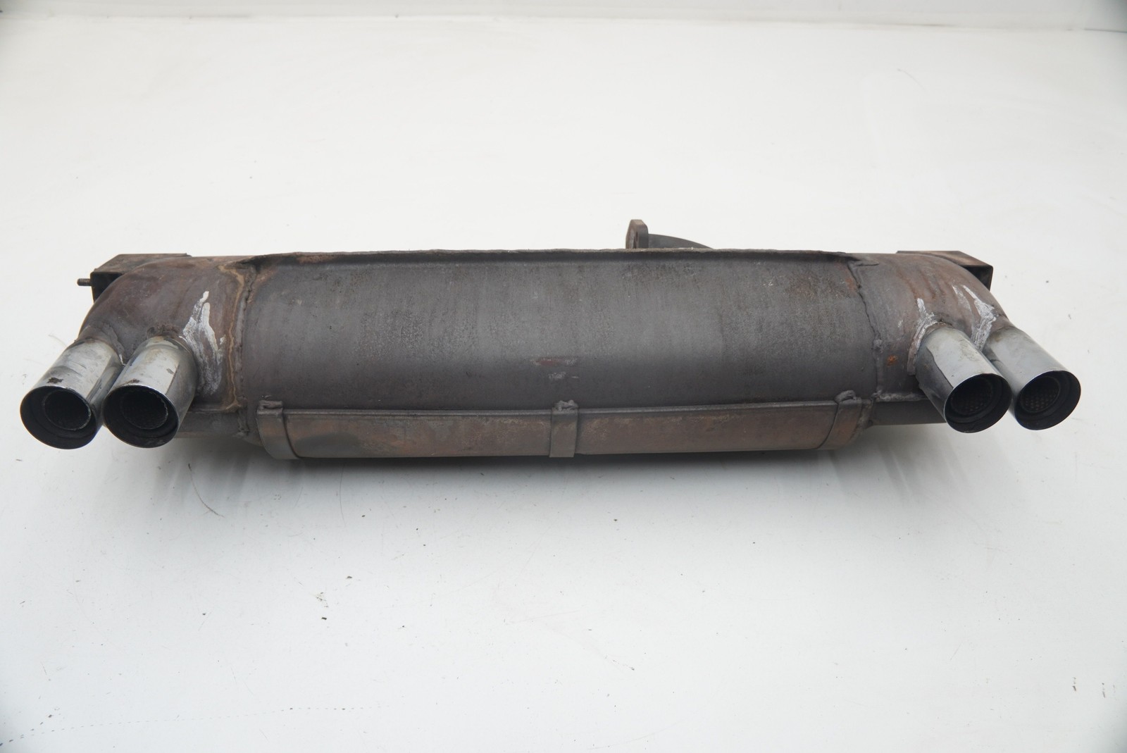 Rear Exhaust Muffler Silencer Tail Pipe 121384 OEM Ferrari Mondial Cabriolet 85