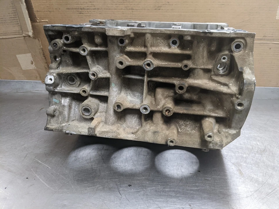 Engine Cylinder Block From 2018 Ram 1500  3.6 68233205AE - Image 3 of 4