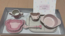Le Creuset Baby Tableware 7Piece Set Coastal Cream Plate Mug Bowl Spoon Pink