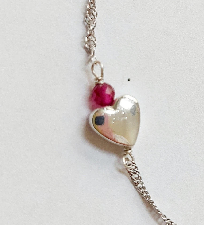 Collana in argento 925 con corallo bambu zirconia ed ematite argentata a cuore  - Immagine 3 di 4