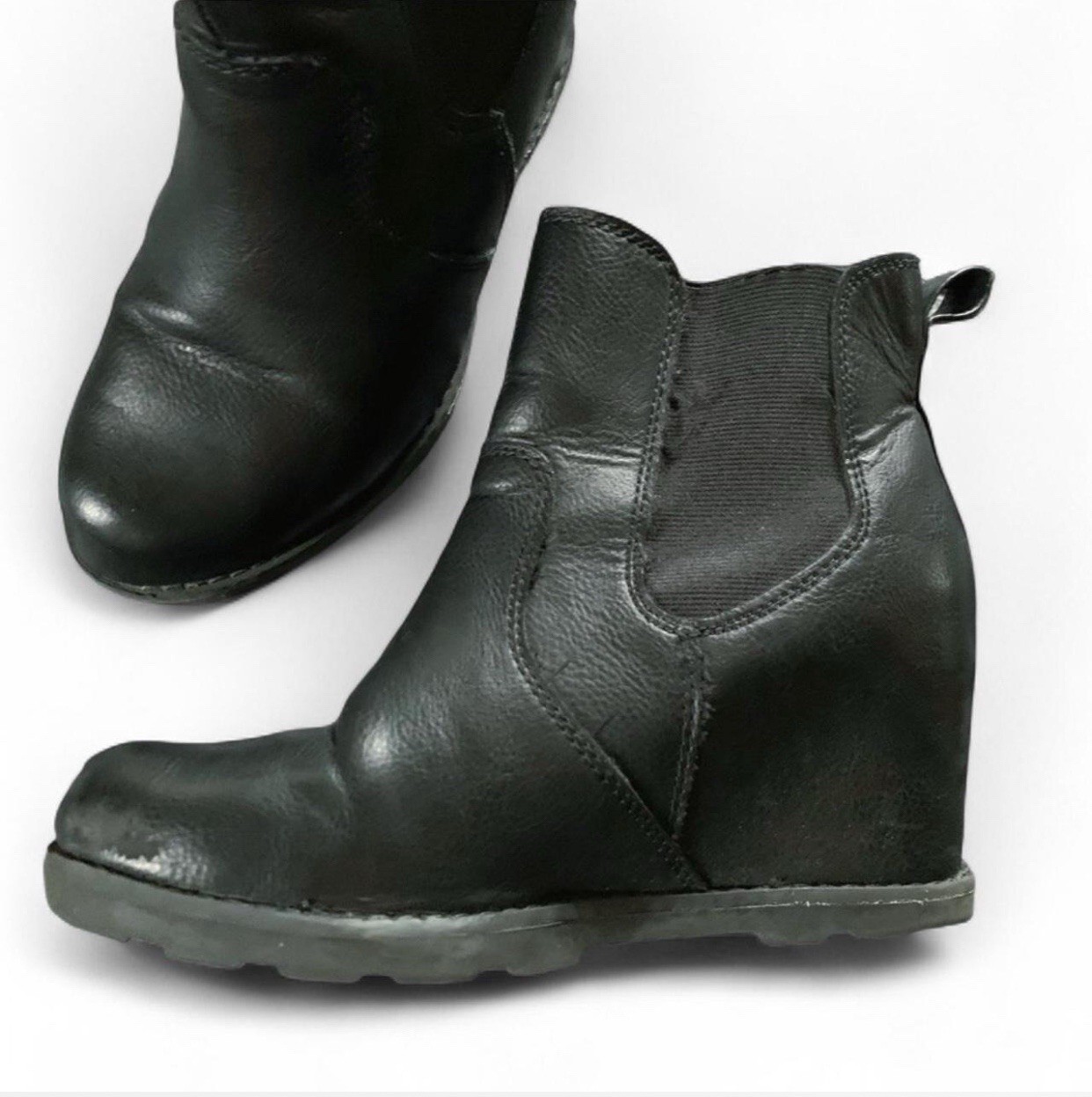 Universal Thread Women's Platform Wedge Booties B… - image 2