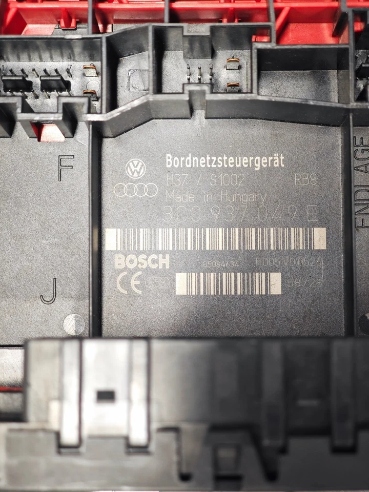 vw touran golf v passat boitier relais MODULE CONFORT BSI 3C0937049E - Immagine 2 di 3